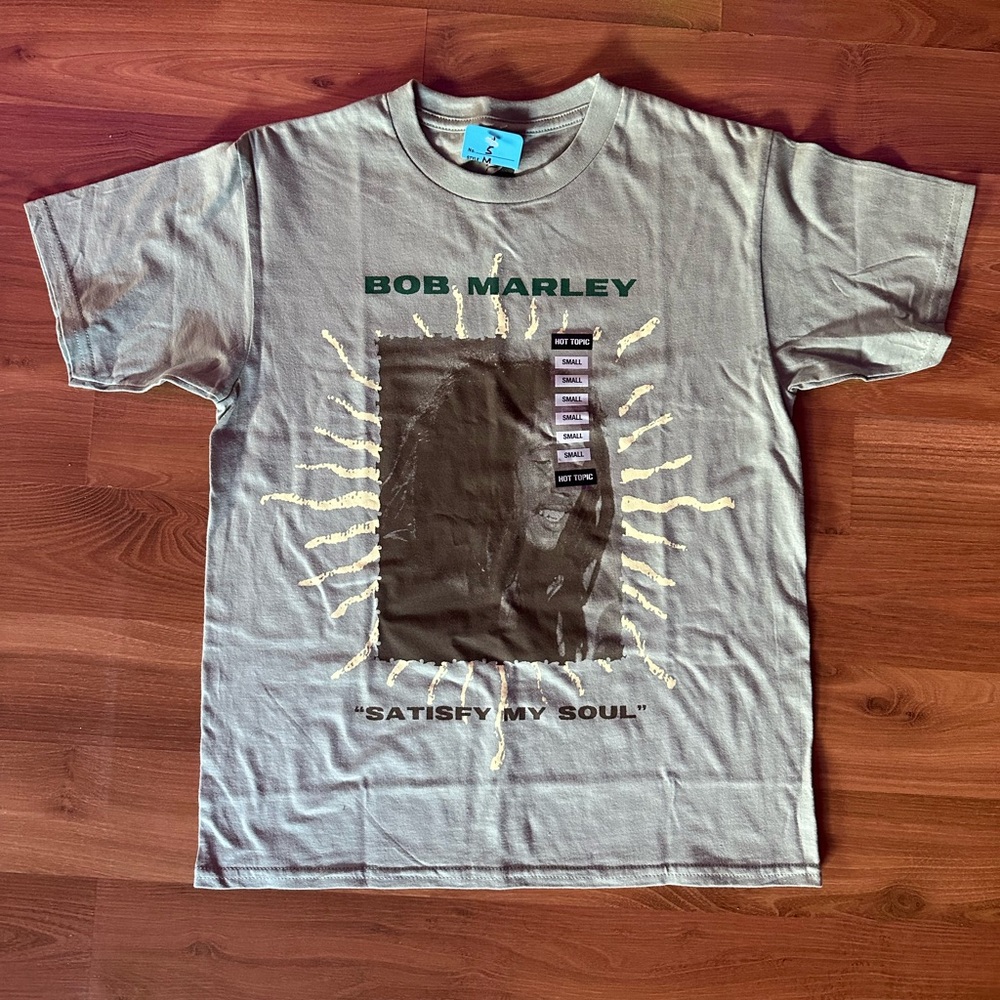 Hot Topic Bob Marley Satisfy My Soul T-shirt
